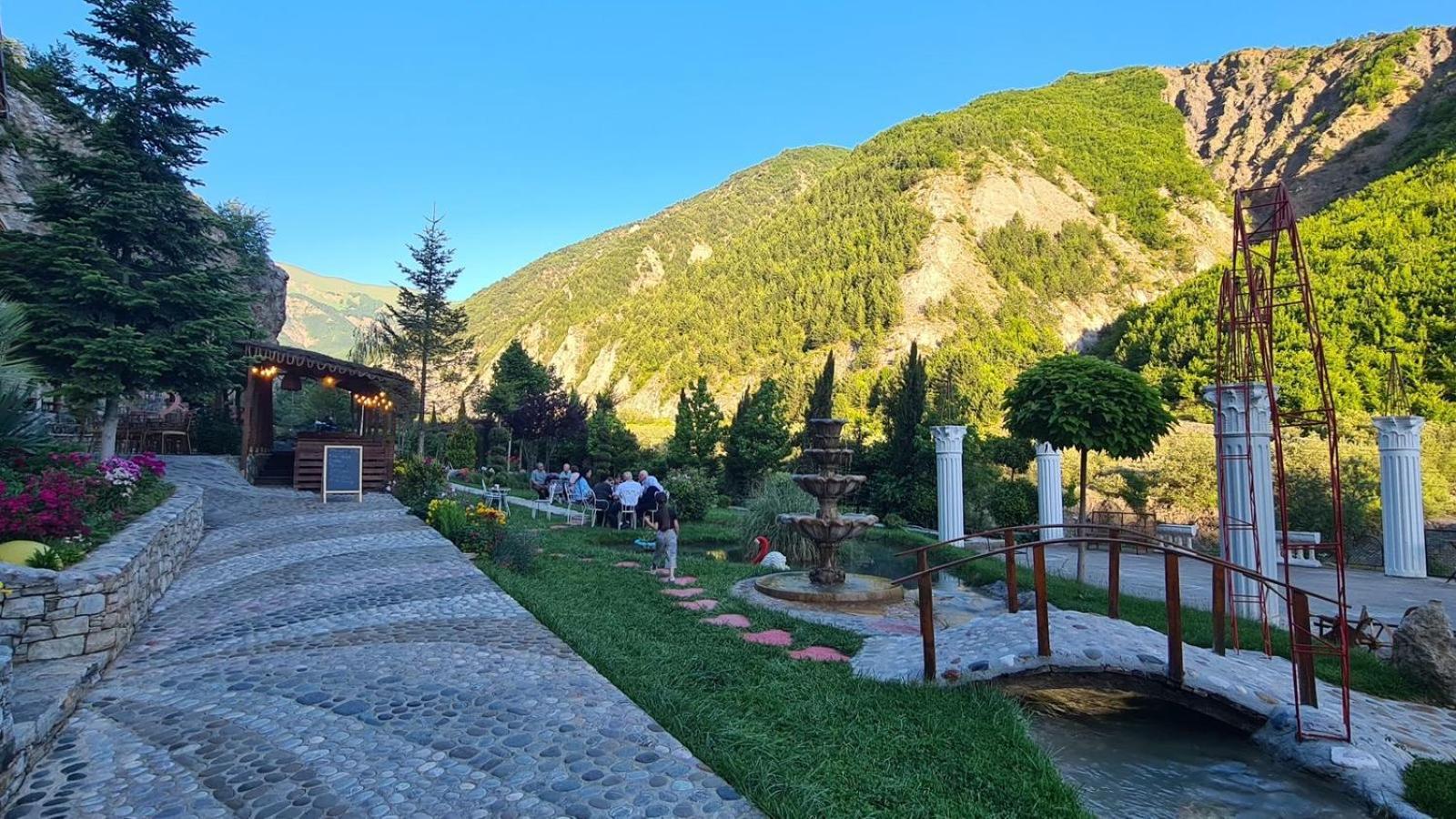 Dibra Park Agrotourism Hotel Peshkopi Exterior photo